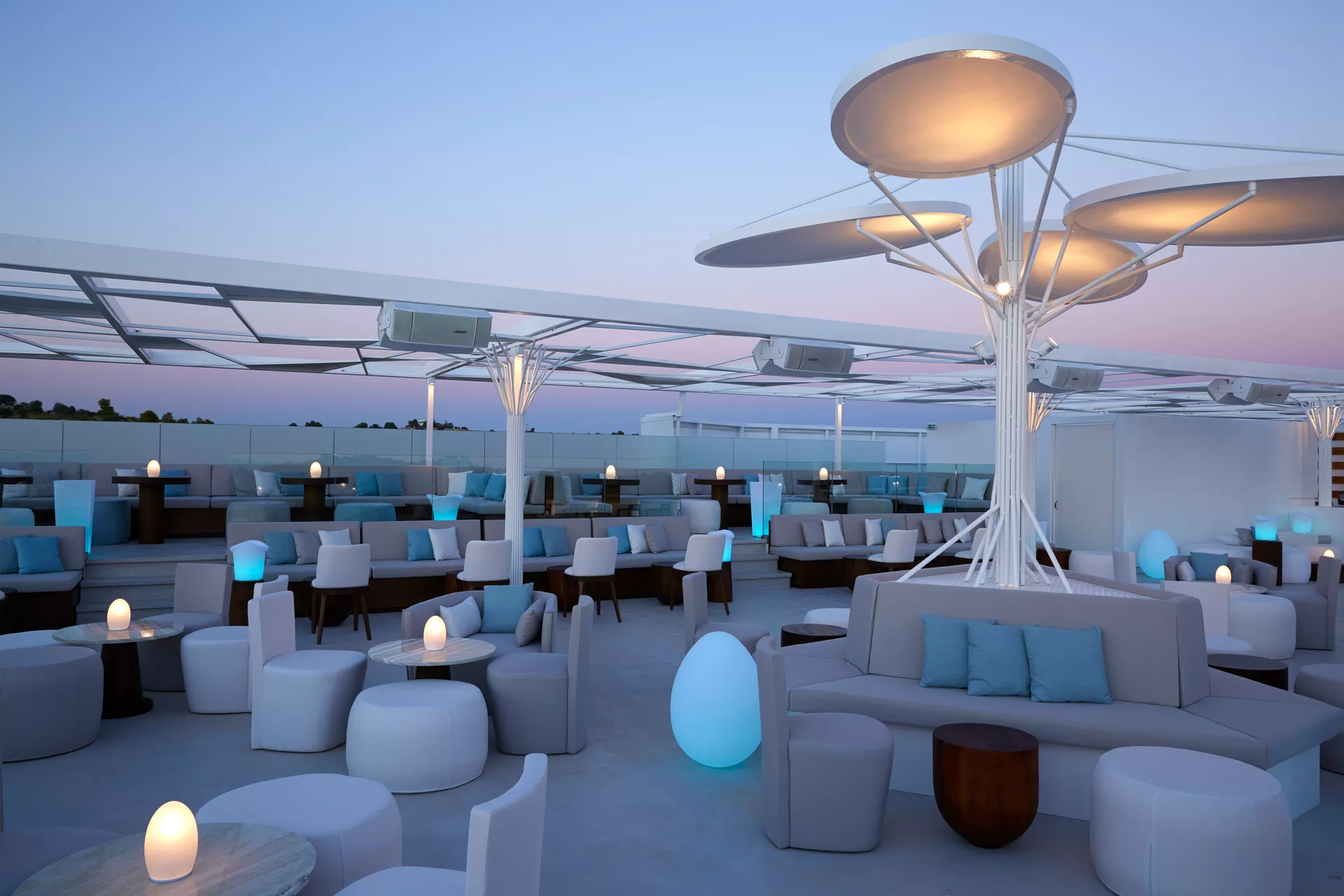 Tiara Holidays - Nikki Beach Resort & Spa - bar